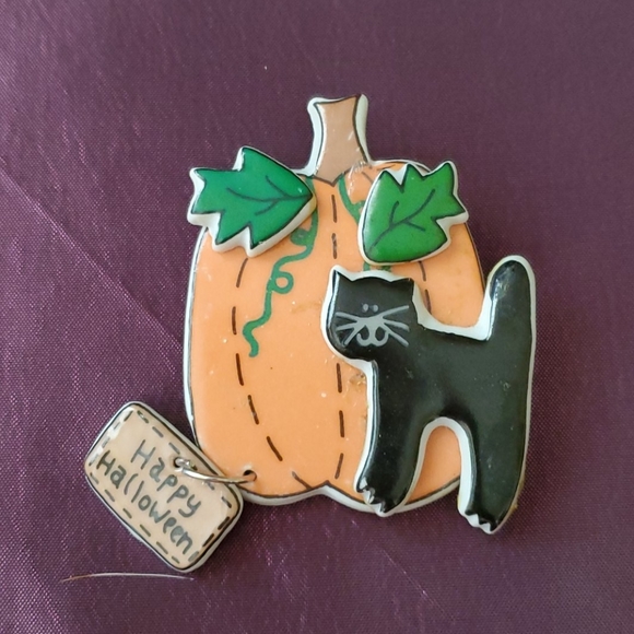 Vintage Halloween pins - Picture 3 of 5